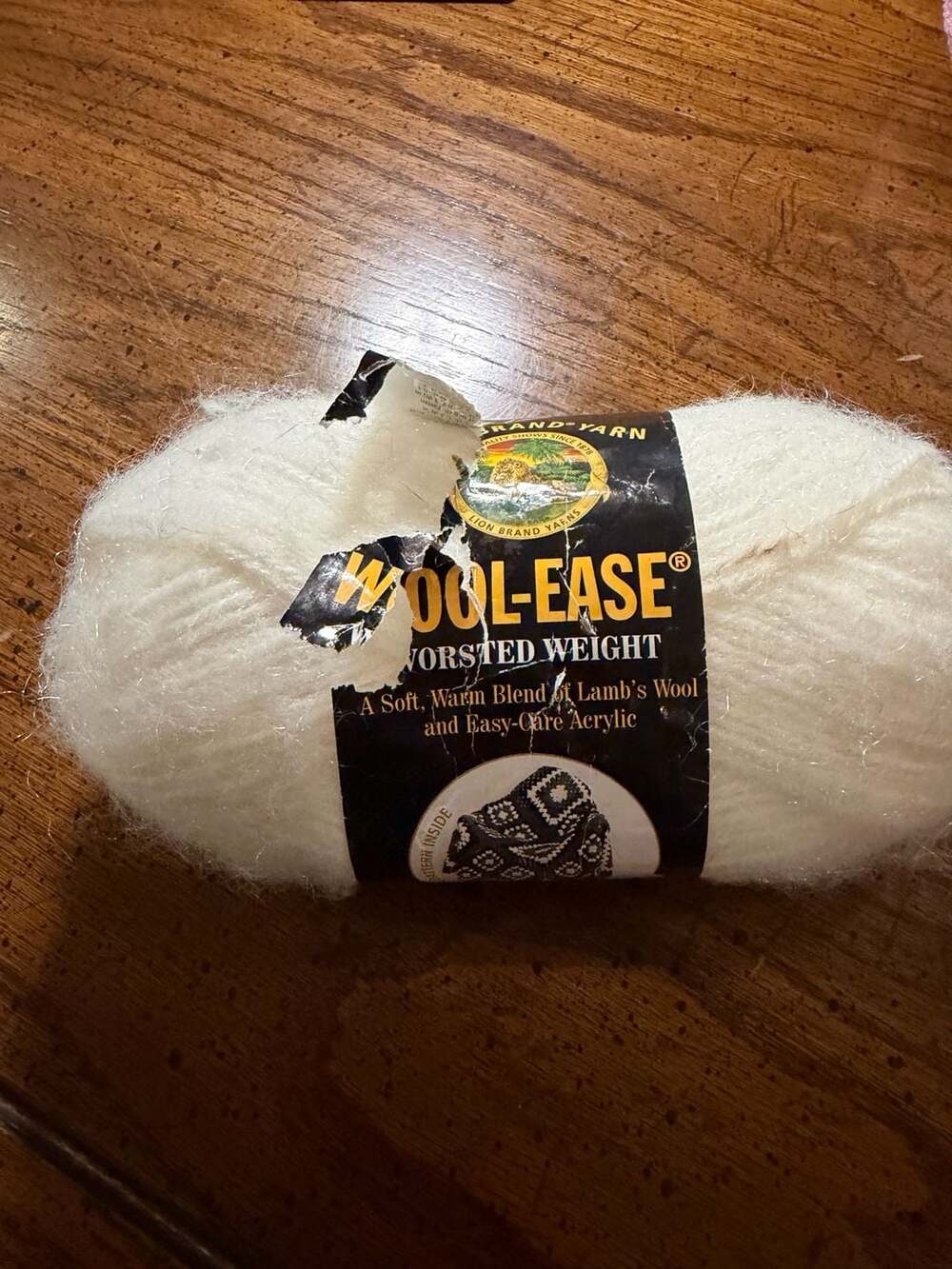 Lion Brand Wool-Ease Worsted Weight Yarn White Frost 501